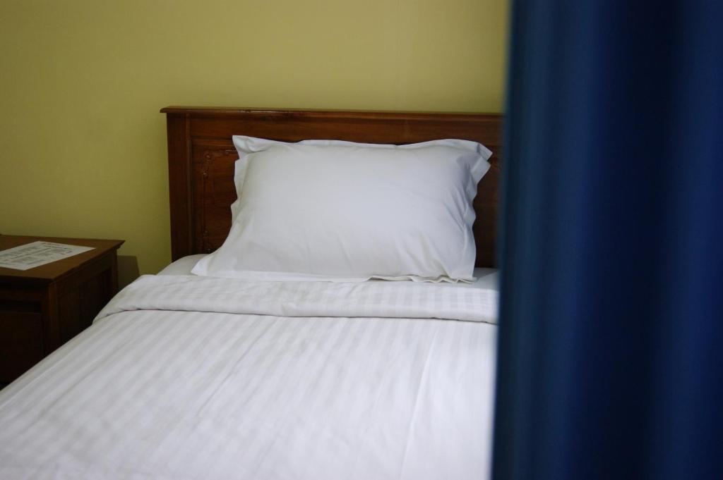 Grand Sumatera Hotel Surabaya Zimmer foto